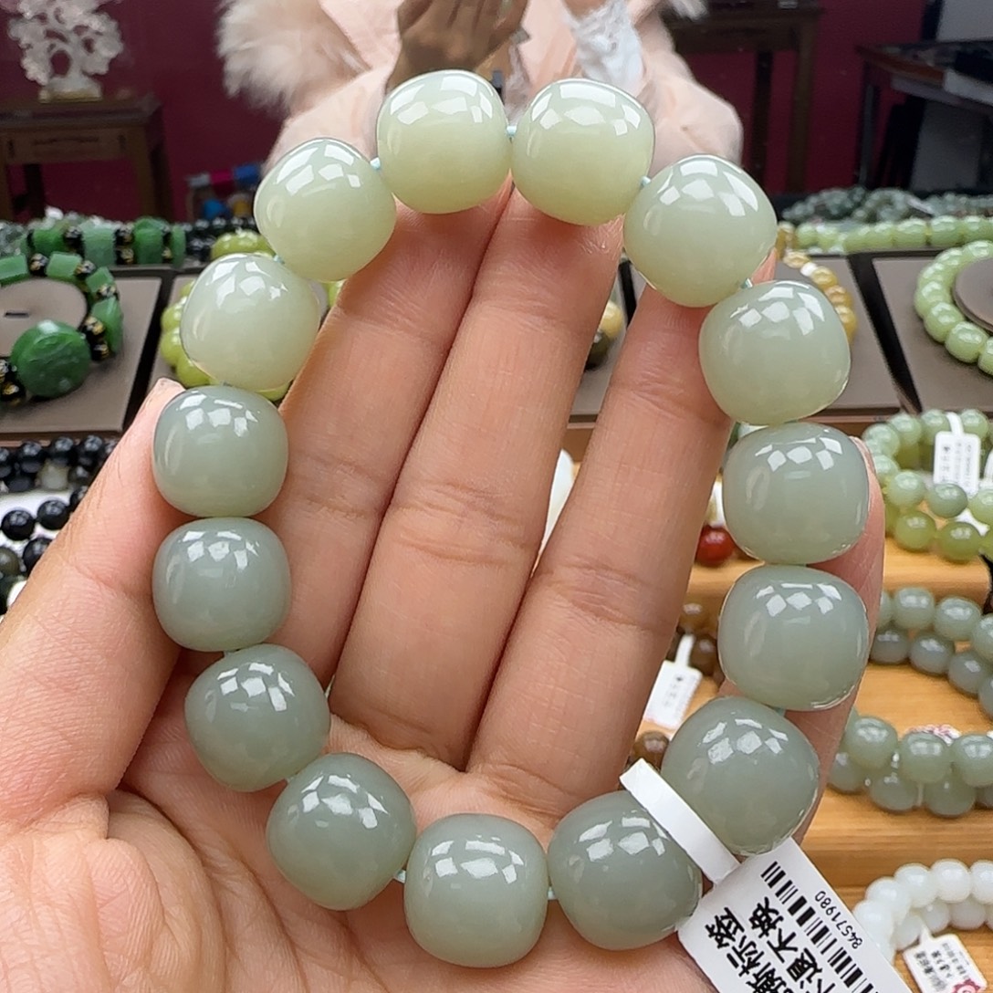 和田玉未镶嵌手链