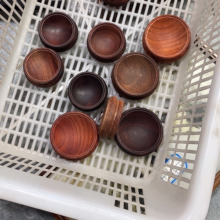*****香榧木红木底座工艺品10个
