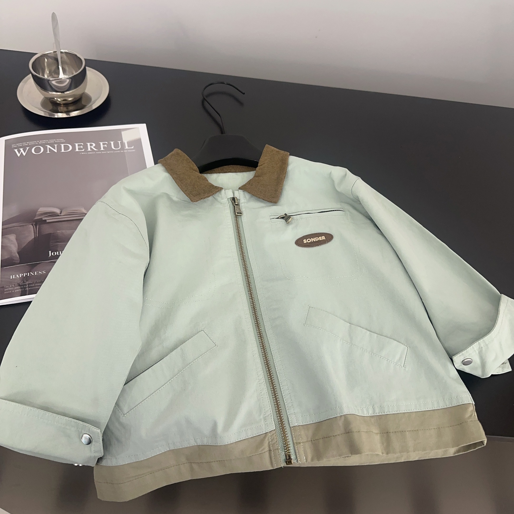 【两个小盆友】2025春季韩版儿童韩版休闲短款风衣男女童外套0335