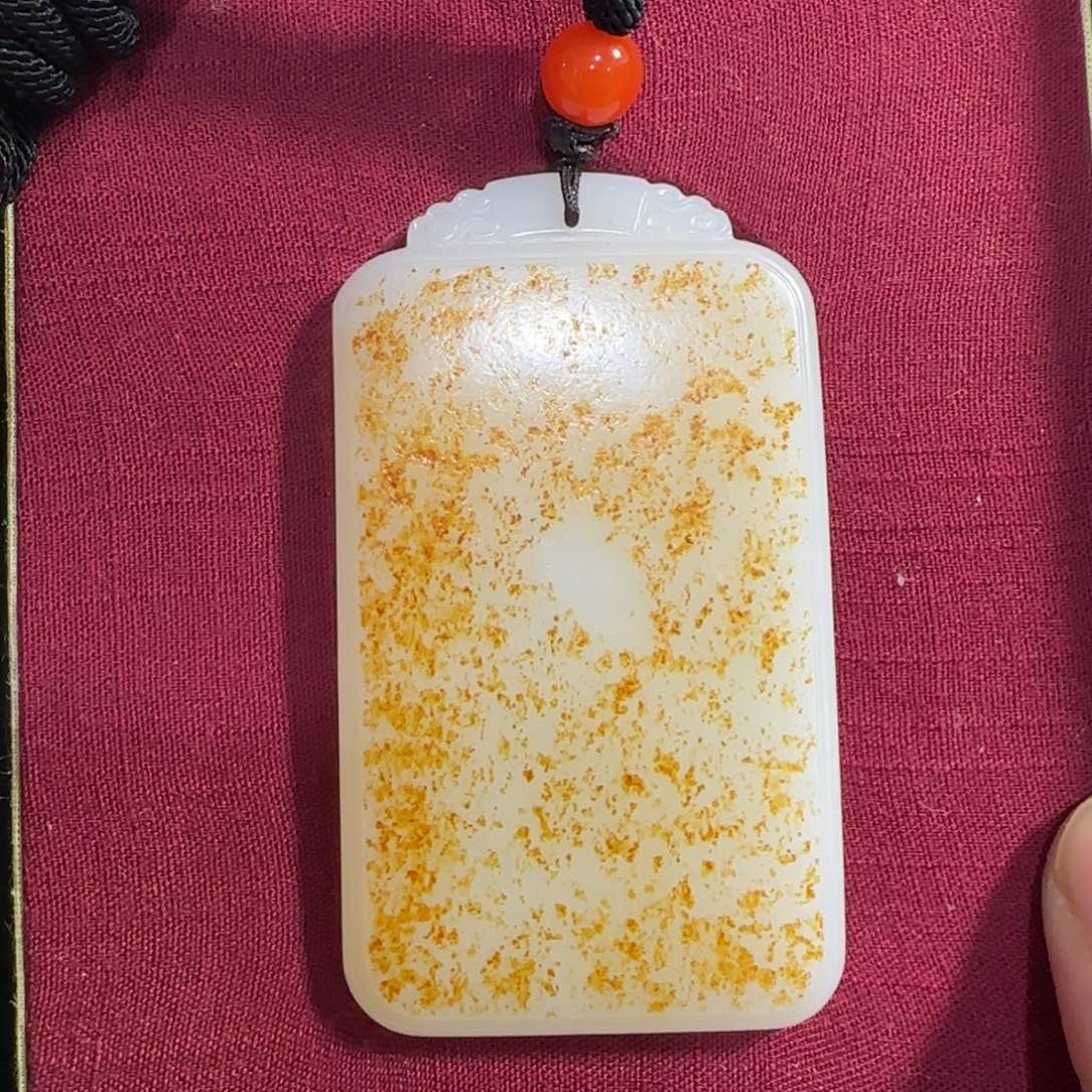 和田玉未镶嵌挂件秋****哥