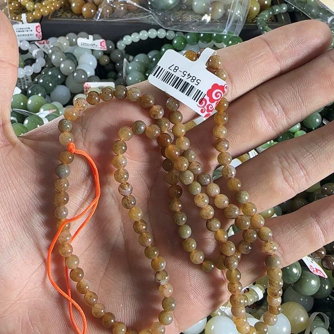 和田玉手链未镶嵌112