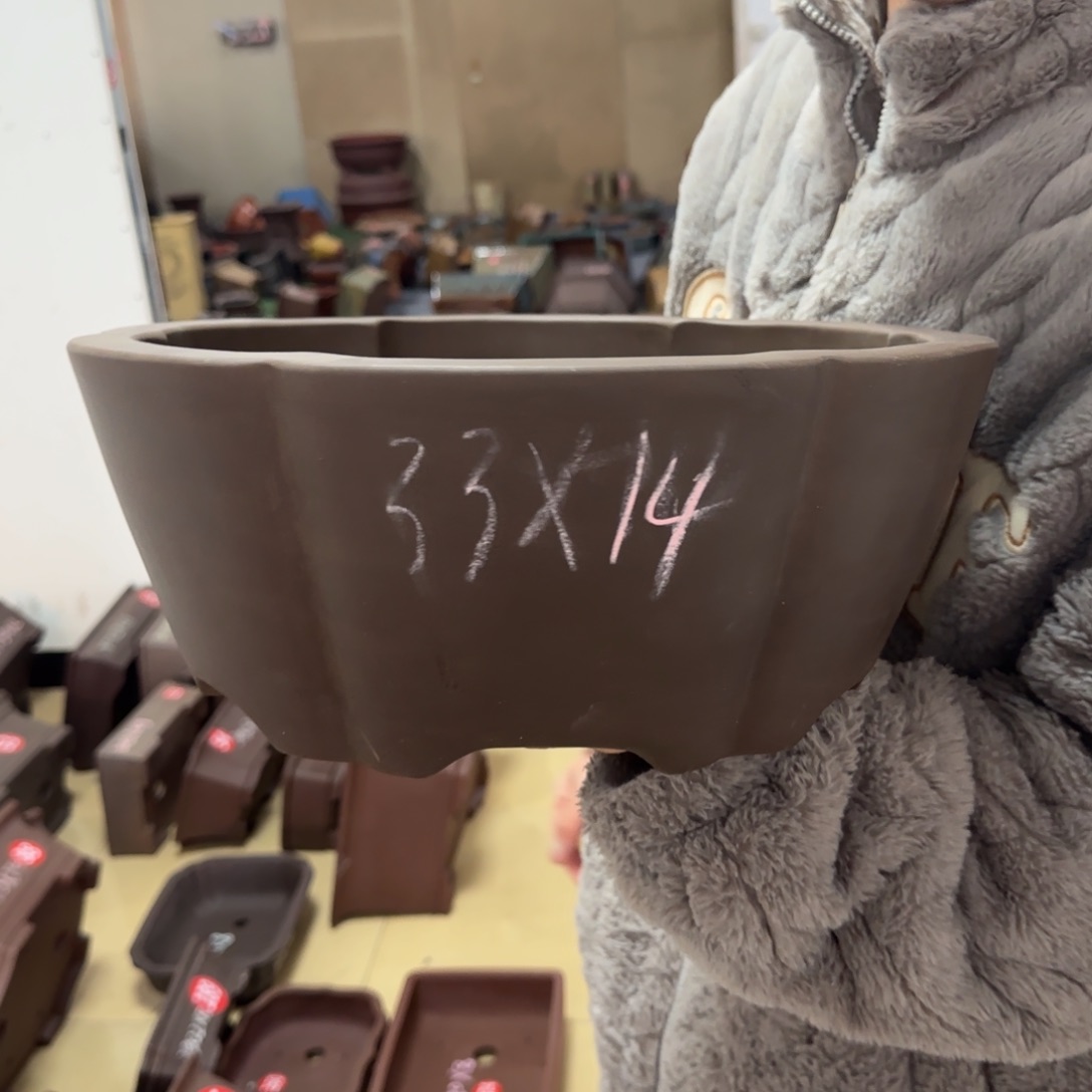 紫砂花盆呜呜呜呜