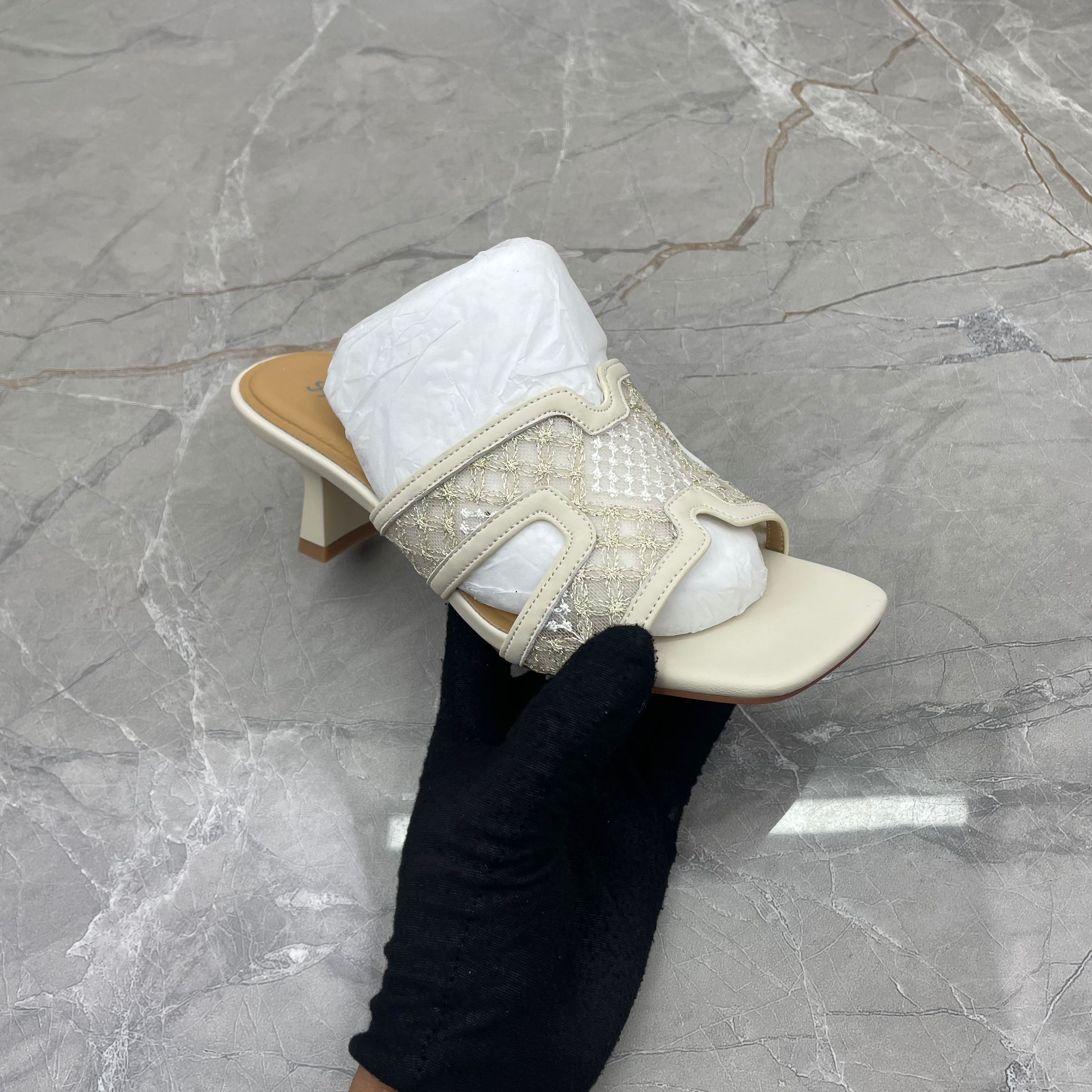 拖鞋女 (牛皮)992-78  （孤品）a区38码