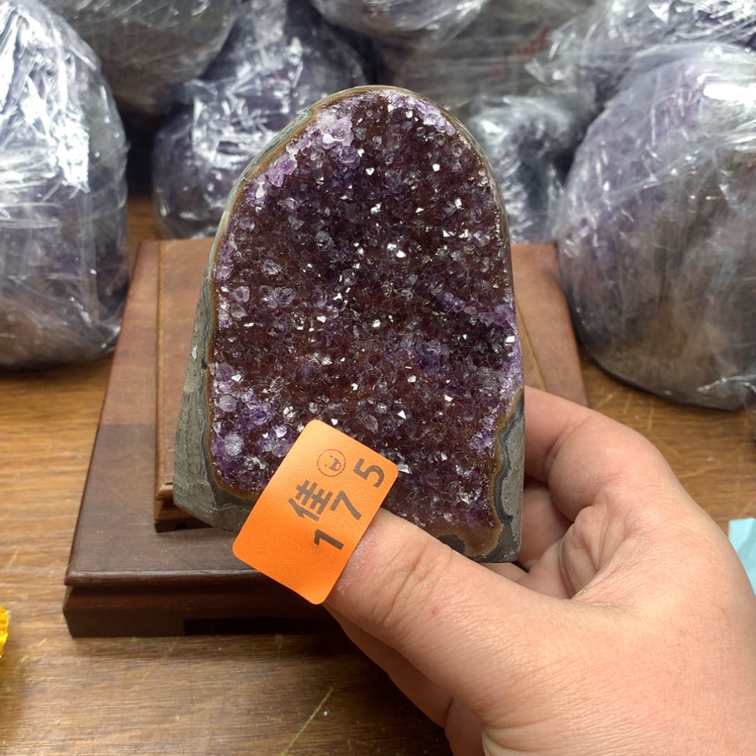 水晶大型摆件（非配饰）未镶嵌