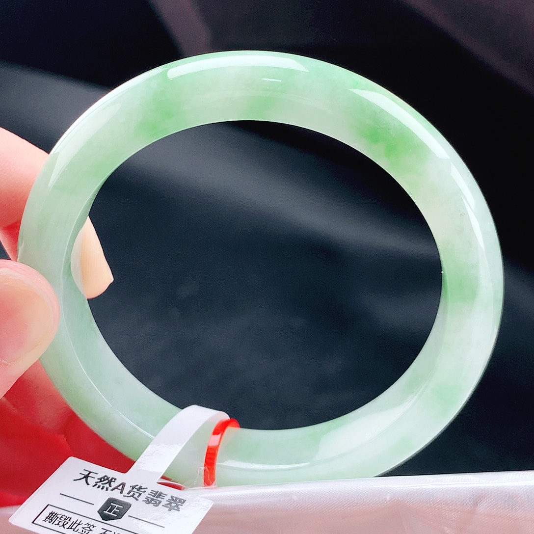 未镶嵌手镯翡翠56圈