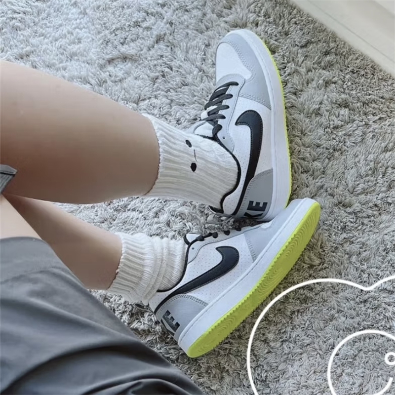 NIKE/耐克Court Borough Low 女子轻便运动休闲板鞋 839985-104