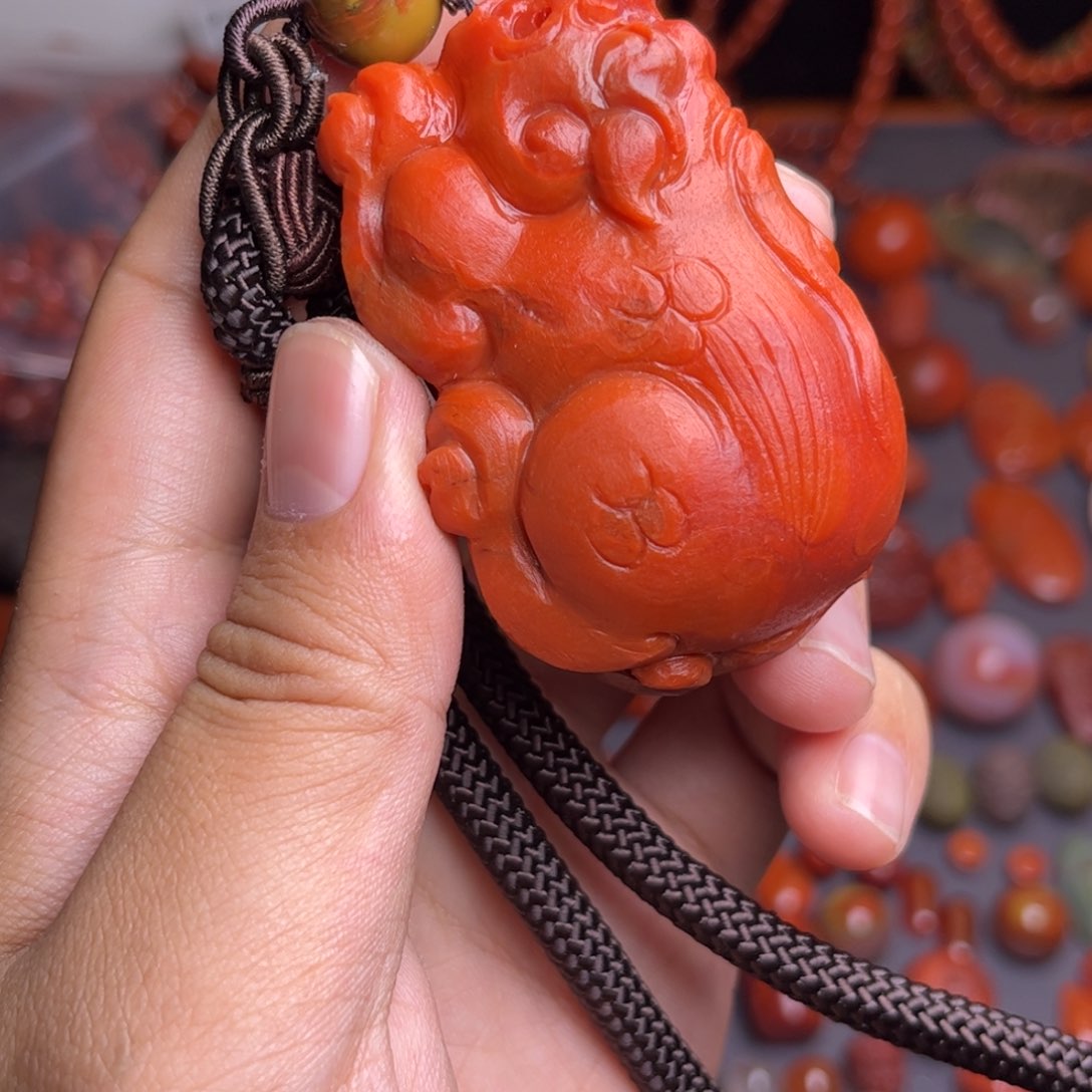 南红玛瑙手链未镶嵌大*