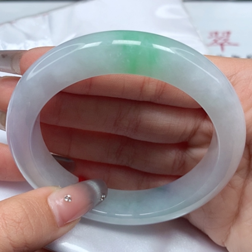 【闪购商品】翡翠手镯未镶嵌57圈