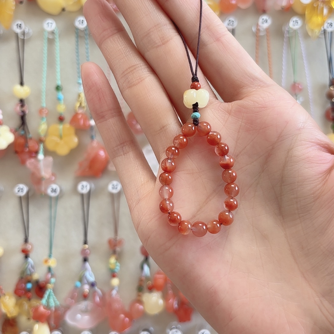 南红玛瑙未镶嵌吊坠(赠链)