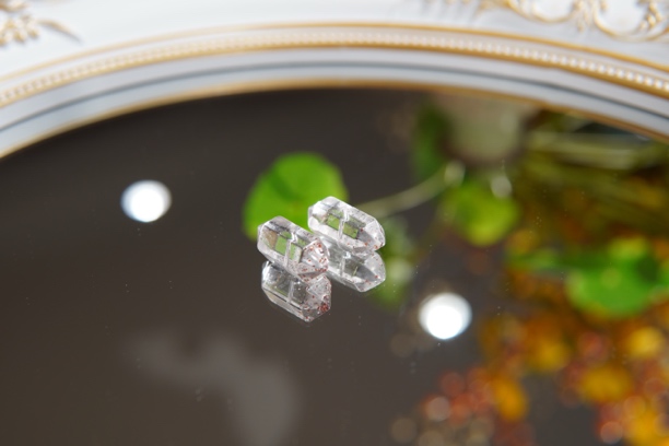 铜合金手链 金草莓双尖