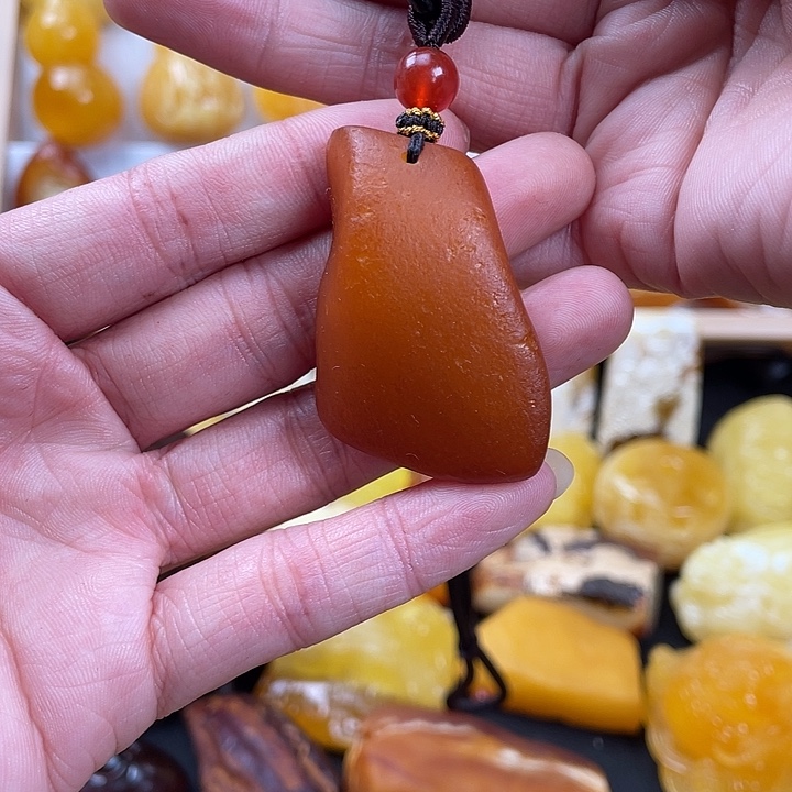 蜜蜡项链未镶嵌11.3克