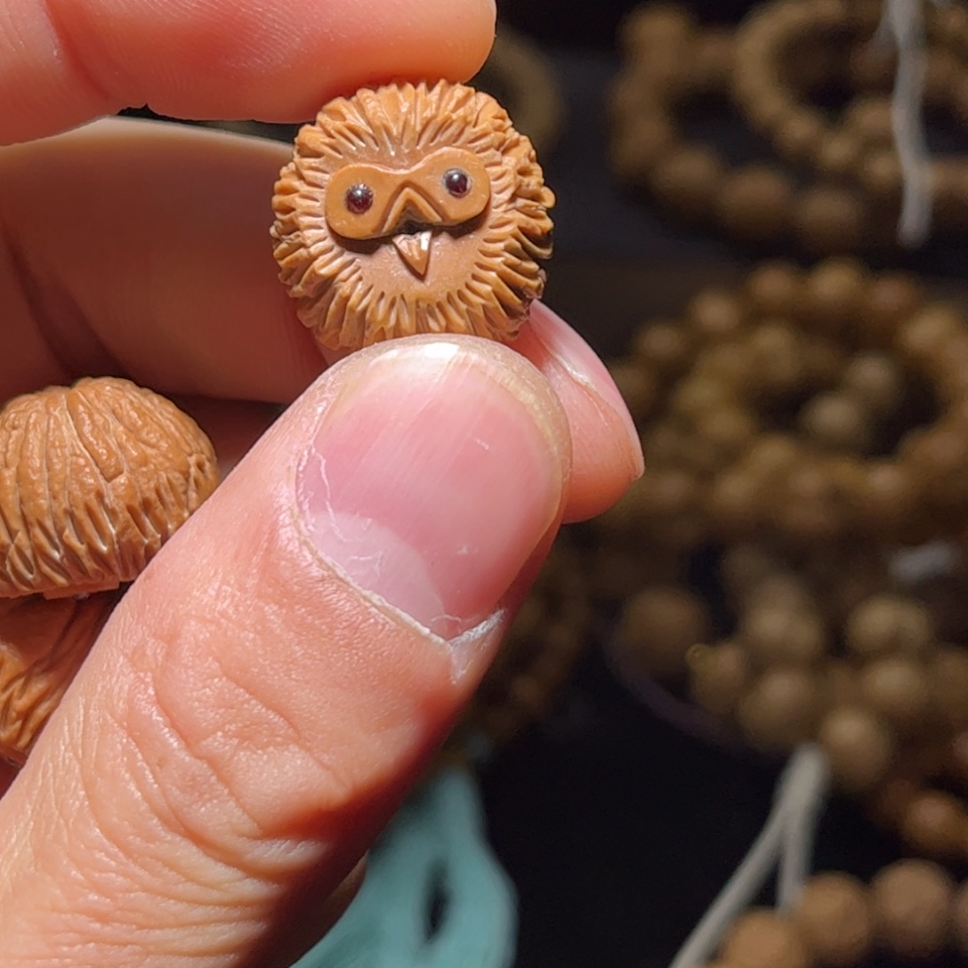 猴头核桃吊坠纯手工猫头鹰全品无瑕无药