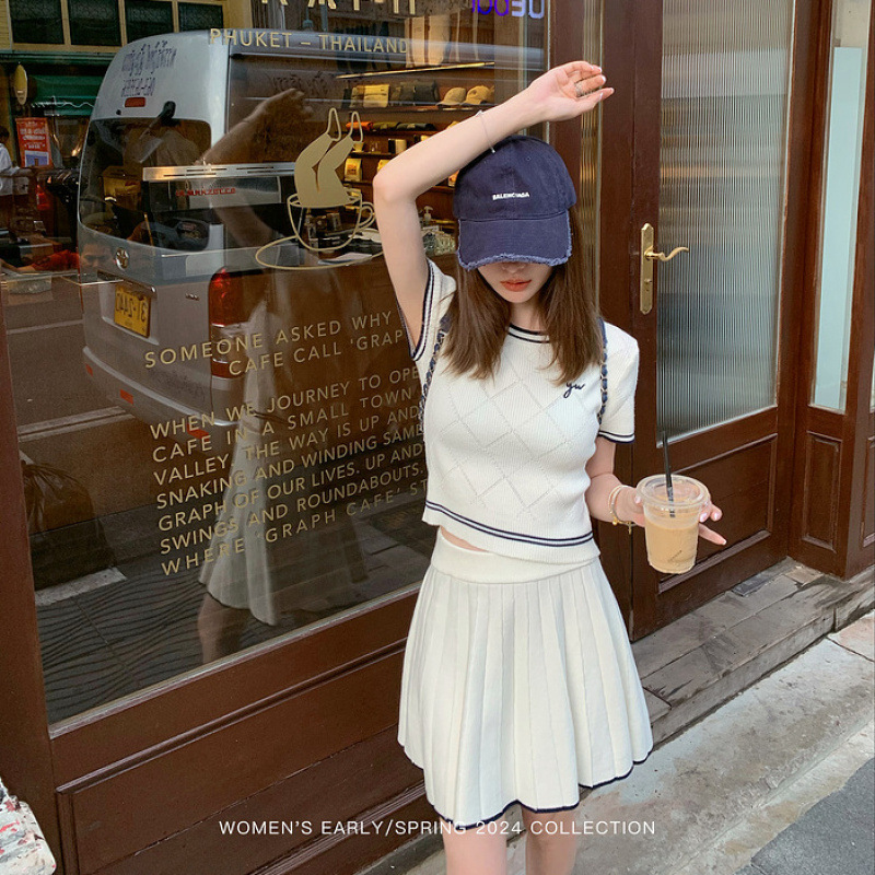 学院风2025新款短袖上衣针织夏季套装甜美小清新百褶短裙两件套潮