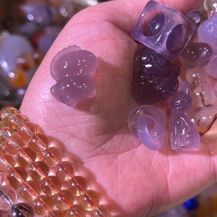 妙***如玛瑙/玉髓未镶嵌珠宝奇石