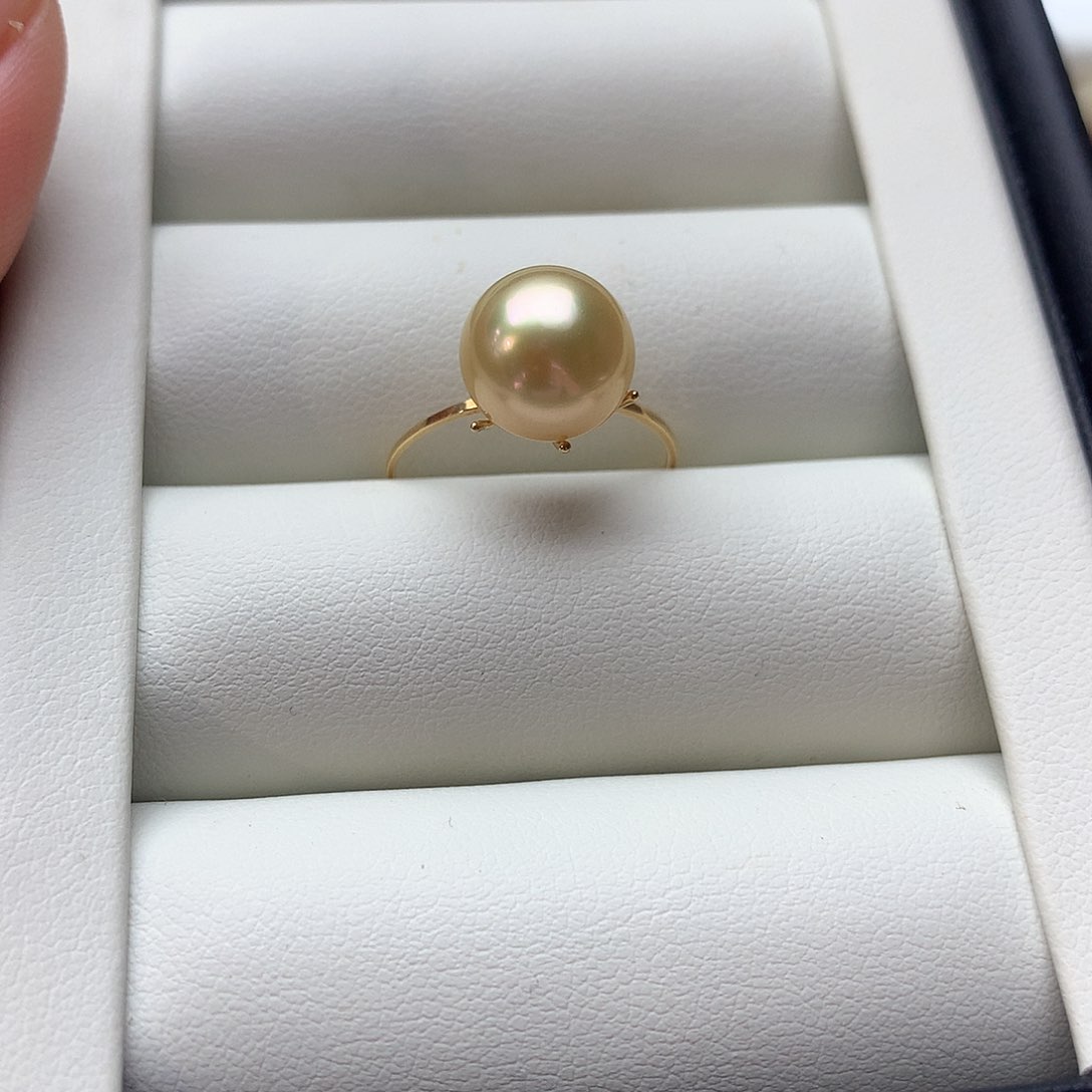戒圈18K金镶嵌海水珍珠