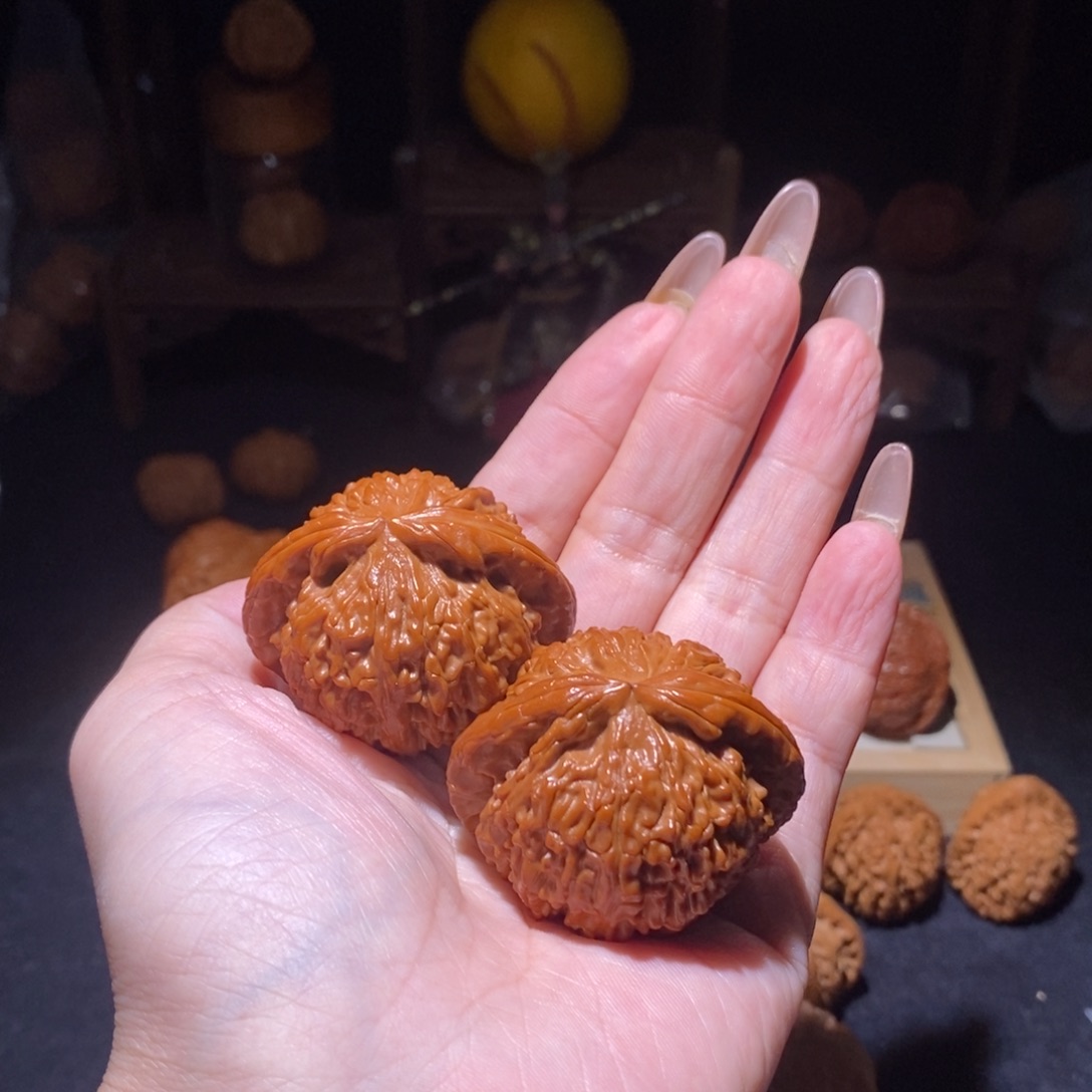 王***道吊坠文玩核桃白狮子45