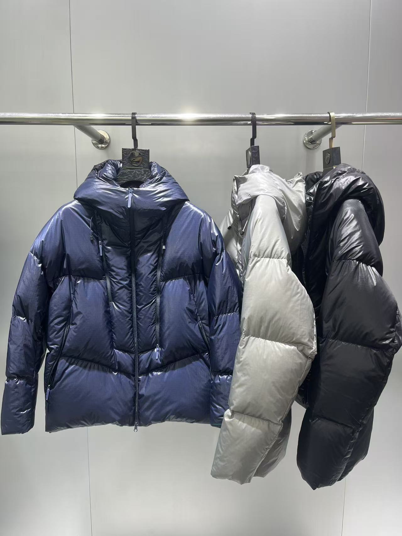 【D家同款】冬季鹅绒外套男羽绒服女连帽情侣款加厚男士短款保暖