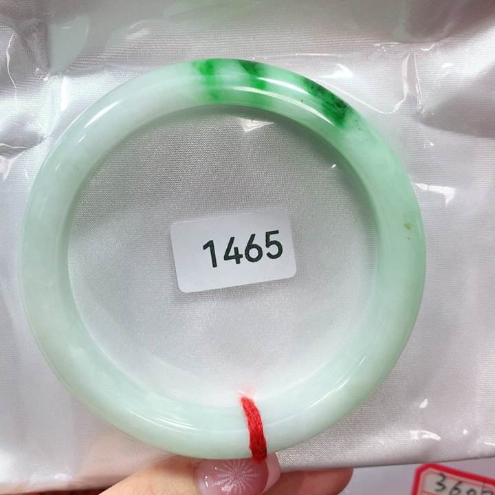 翡翠手镯未镶嵌甜****签天然翡翠手镯6303