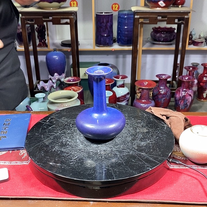 瓶中国神垕精品钧瓷