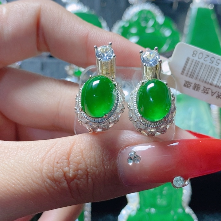 翡翠颈饰未镶嵌16155208。