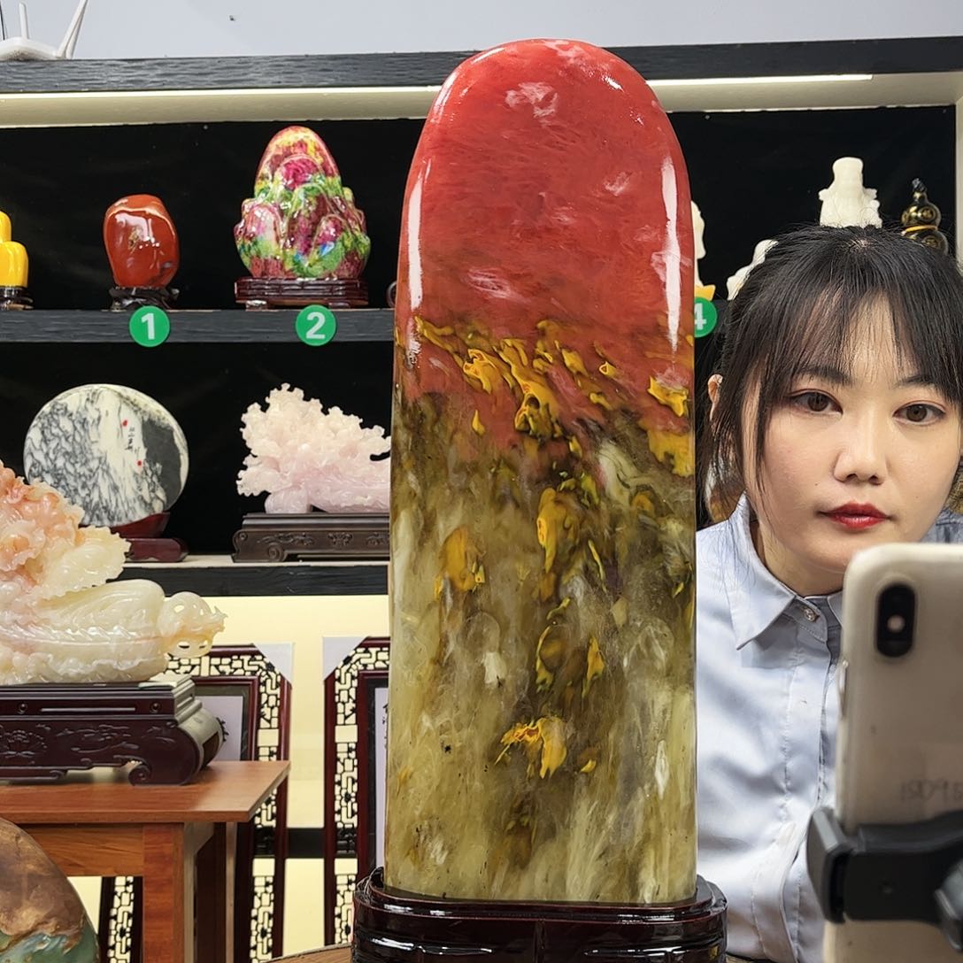 余****)家居装修设计案例分析题