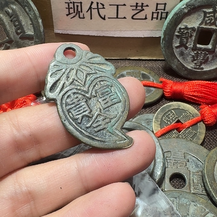 时***切铜现代工艺品花钱