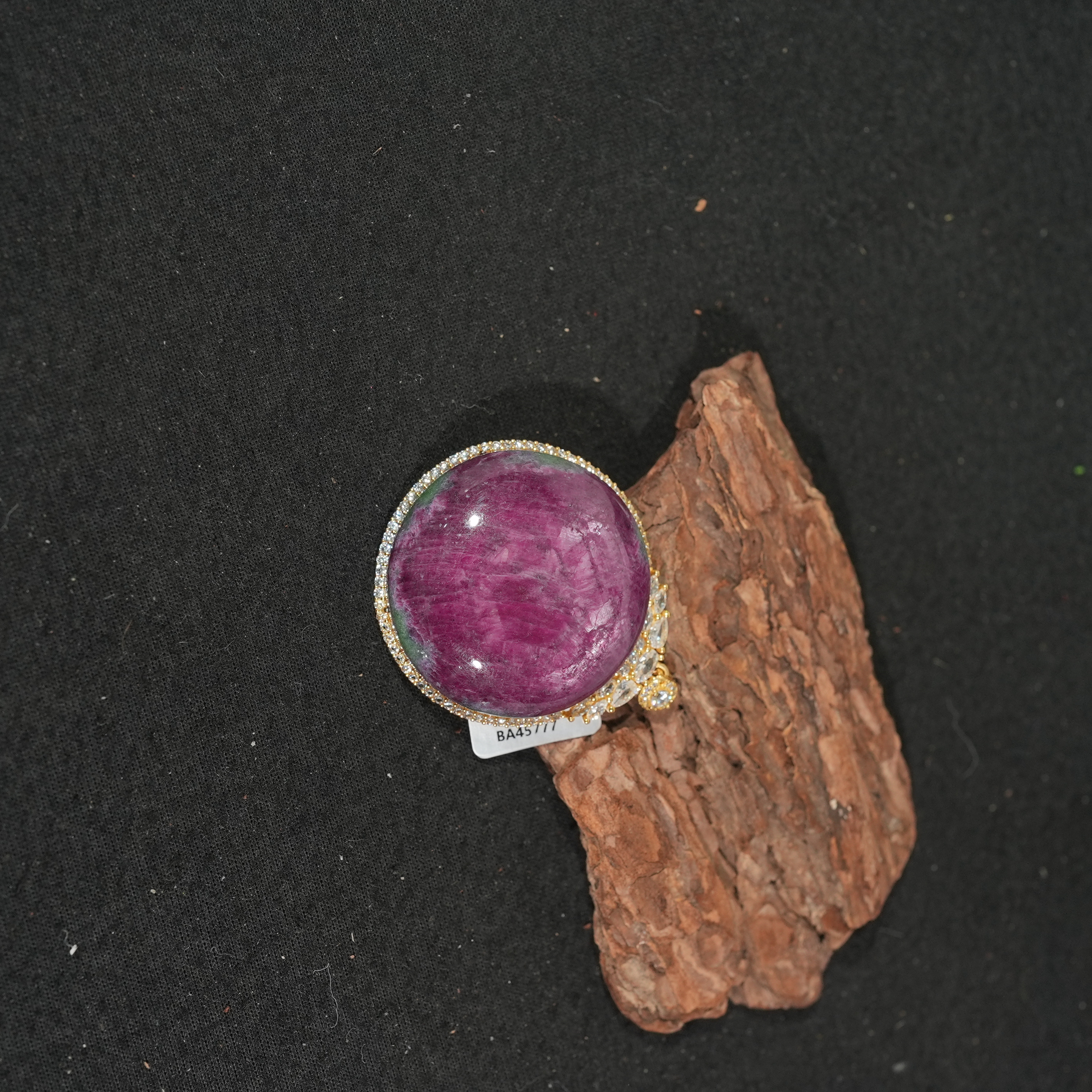 12.17香港王老板-红宝石吊坠2k573