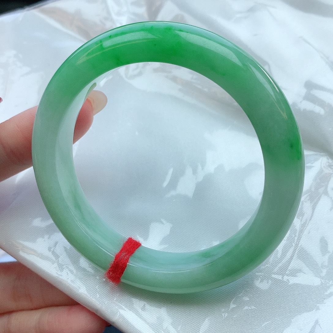 翡翠手镯未镶嵌54圈口881791