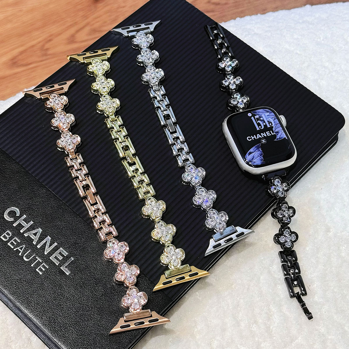 四叶草花朵锆石全铜链适用苹果手表iwatchS10/9华为8/9小米手环10