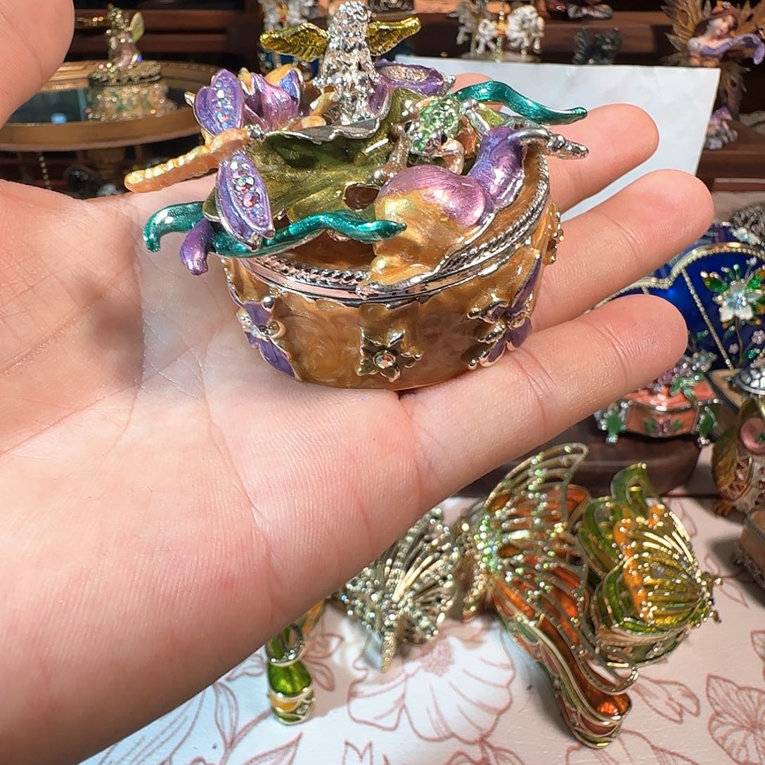 手工制品请勿吹毛求疵