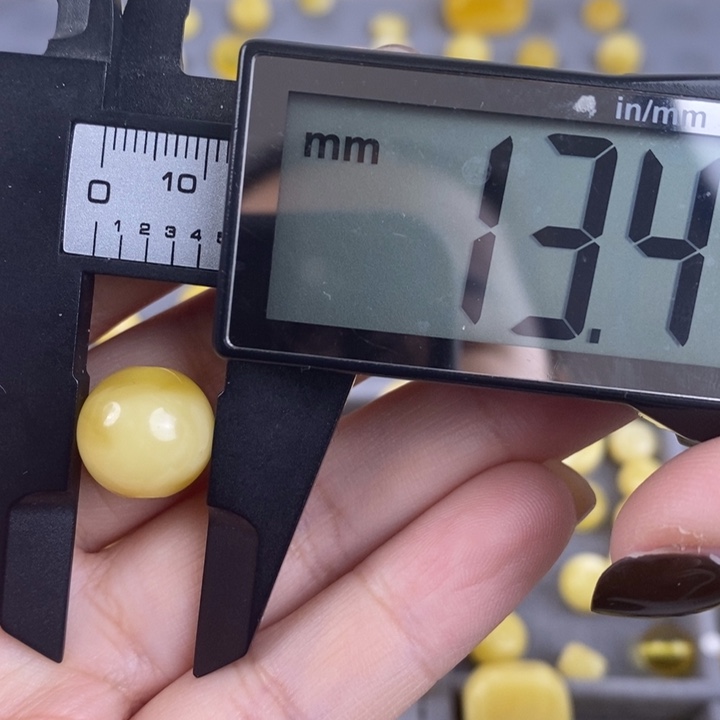 琥珀裸石未镶嵌琥珀蜜蜡2