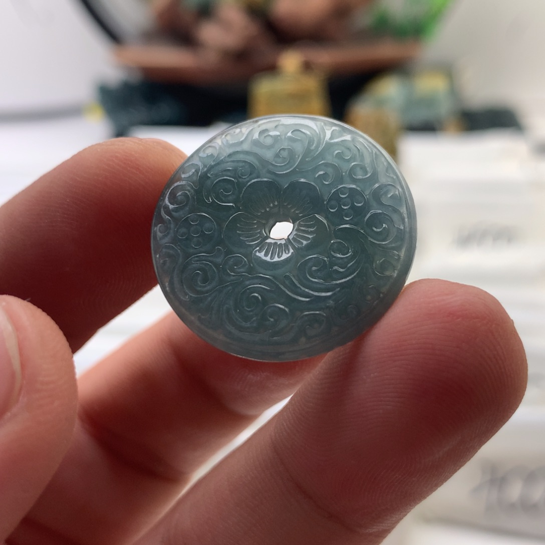 颈饰未镶嵌翡翠扣子