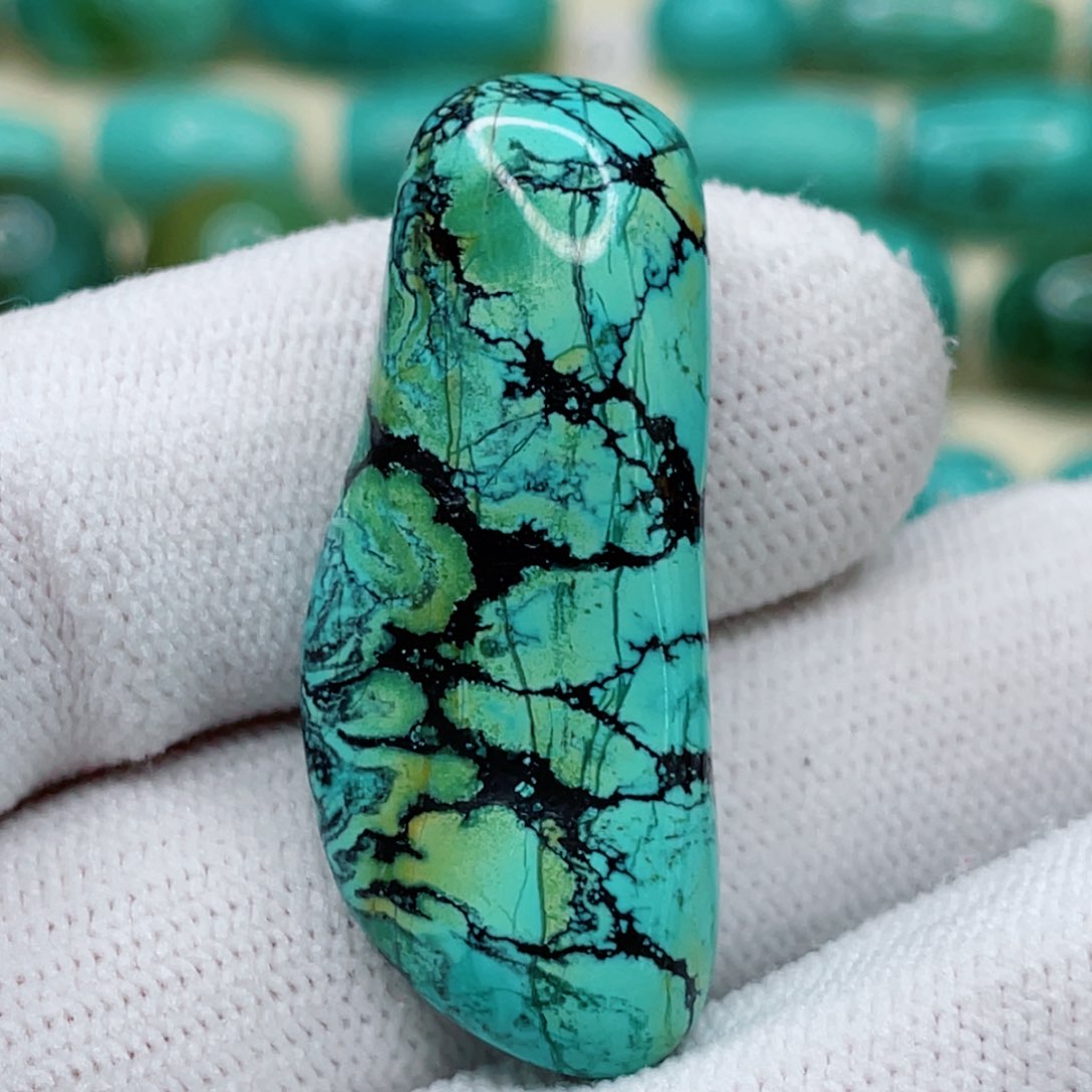 绿松石珠宝奇石未镶嵌