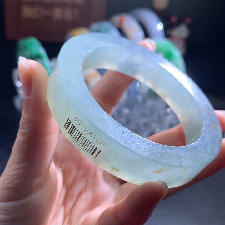 定制翡翠手镯未镶嵌