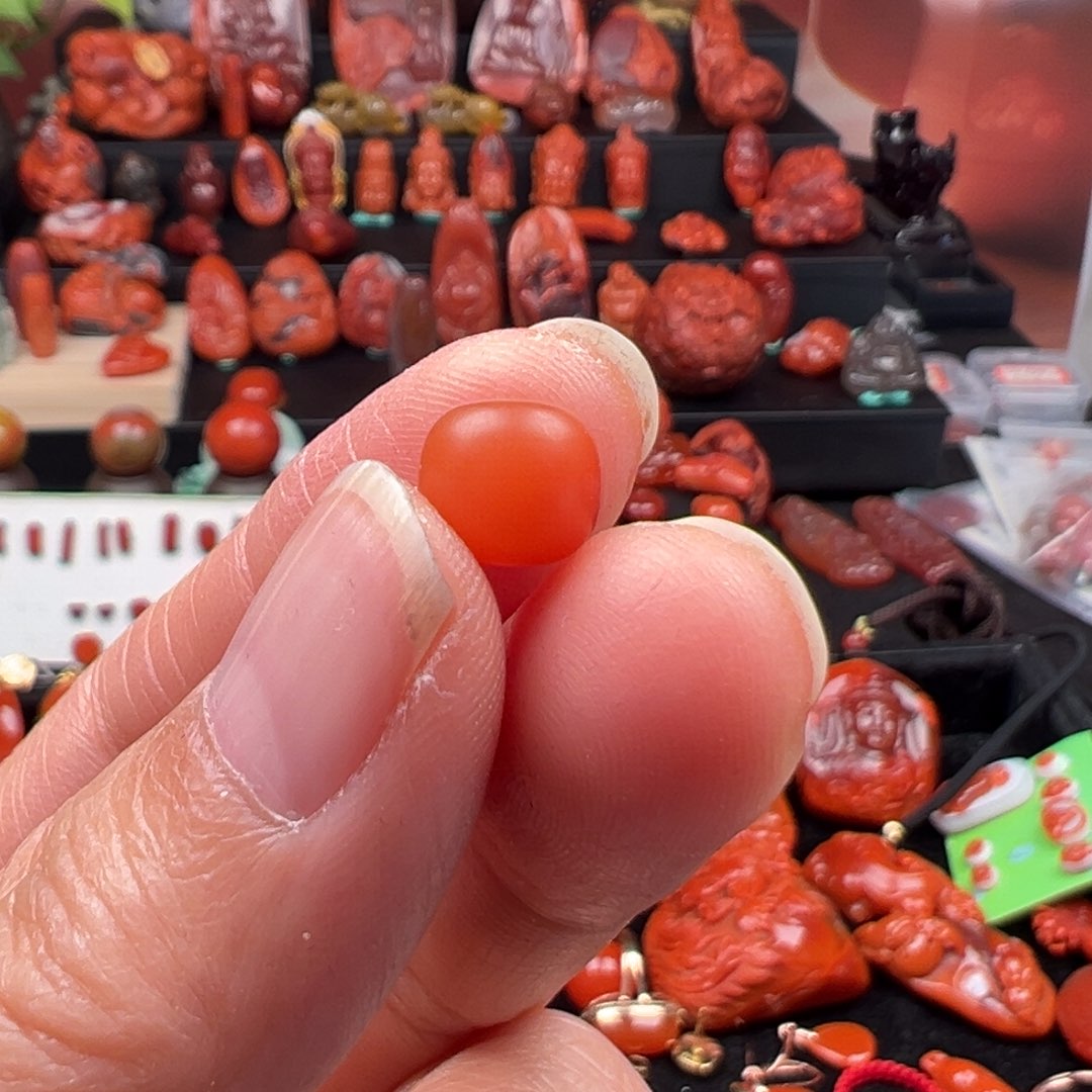 与***争南红玛瑙未镶嵌单珠