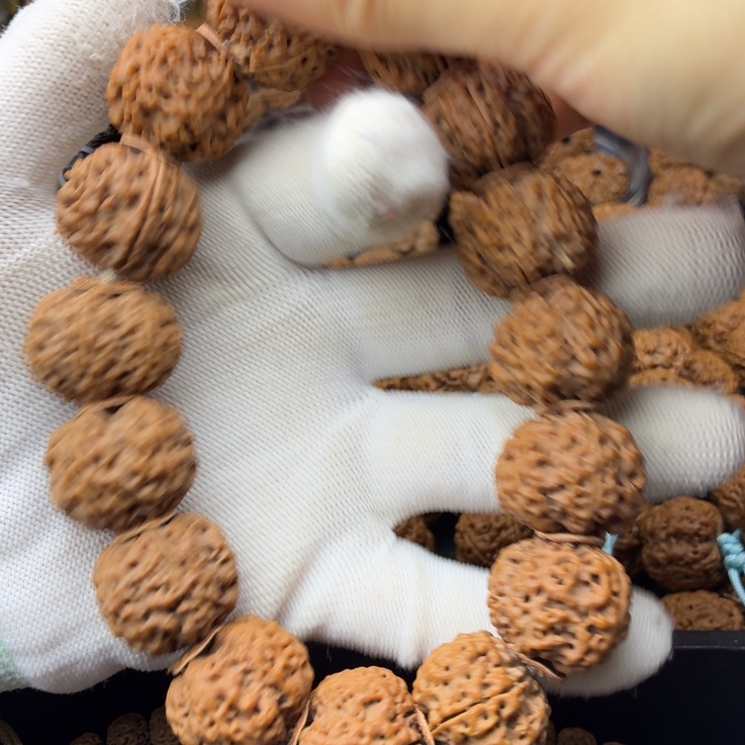 I***n吊坠金刚菩提六瓣23mm