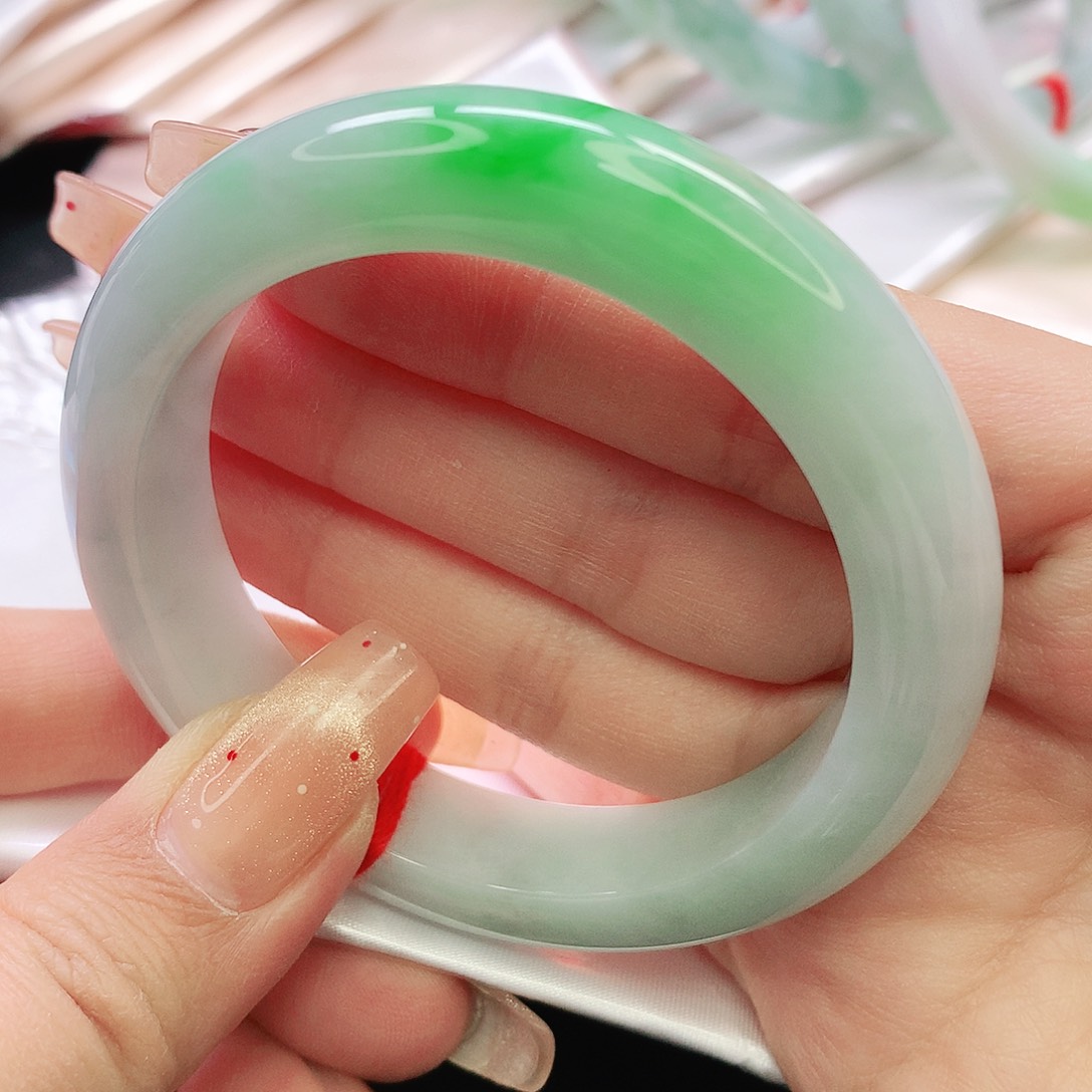 未镶嵌手镯翡翠缅甸天然A货翡翠