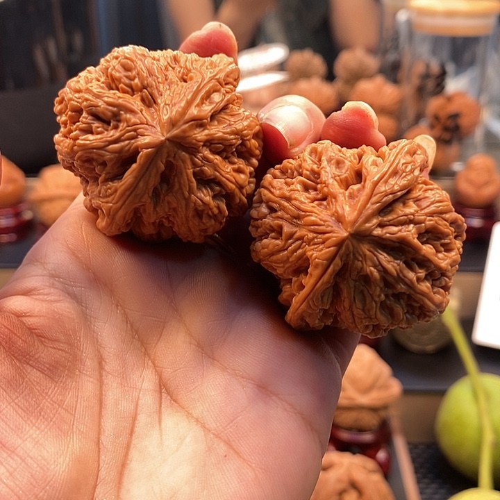 文玩核桃吊坠核桃