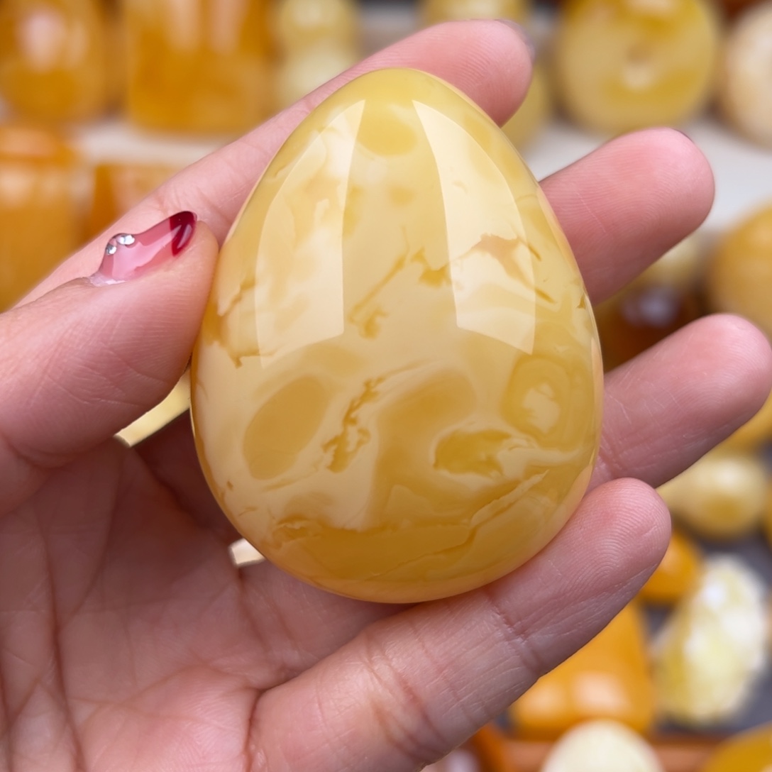 琥珀颈饰未镶嵌纯天然琥珀蜜蜡无优化