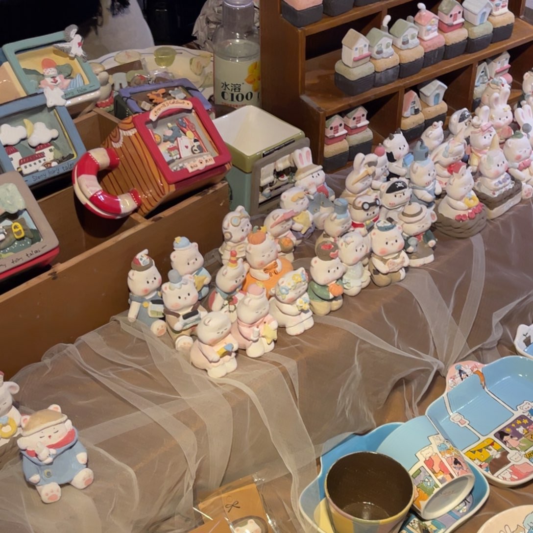 陶瓷哈哈哈哈哈哈哈