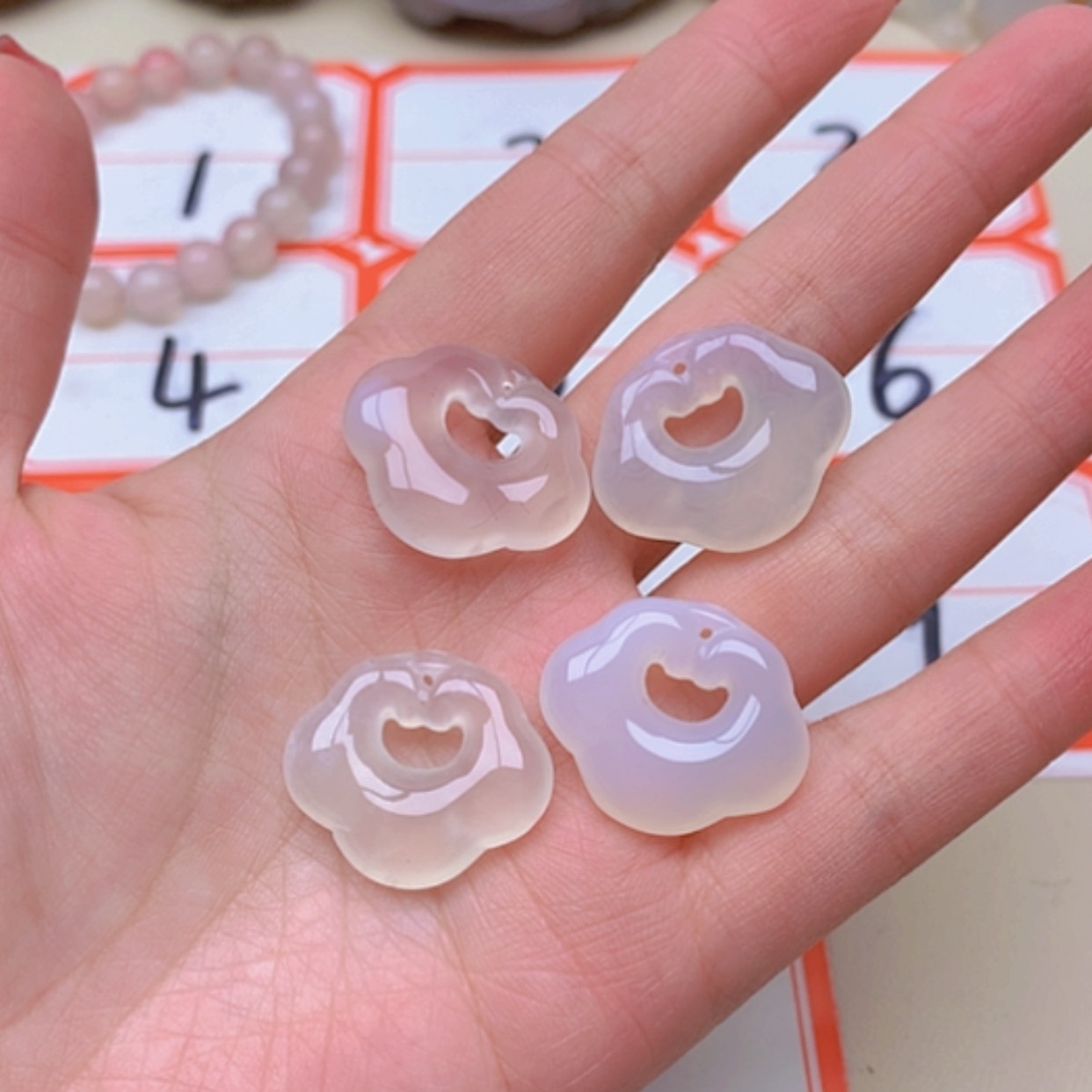 【闪购商品】未镶嵌玛瑙/玉髓珠宝半成品静**天