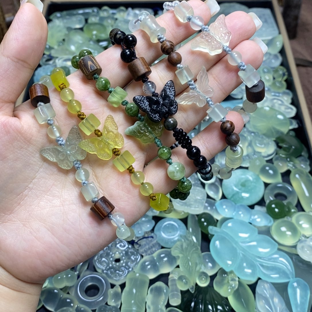 岫玉颈饰未镶嵌手链小蝴蝶