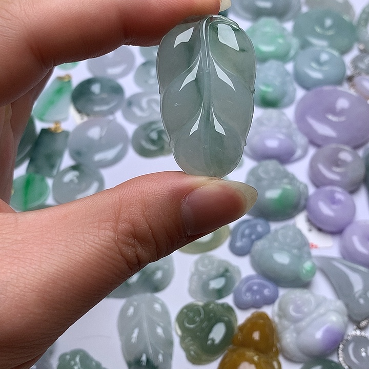 翡翠未镶嵌颈饰天然翡翠