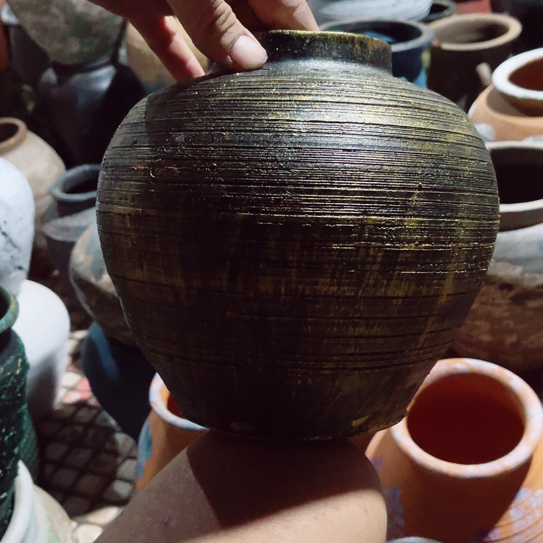 带孔口径8高度20微瑕