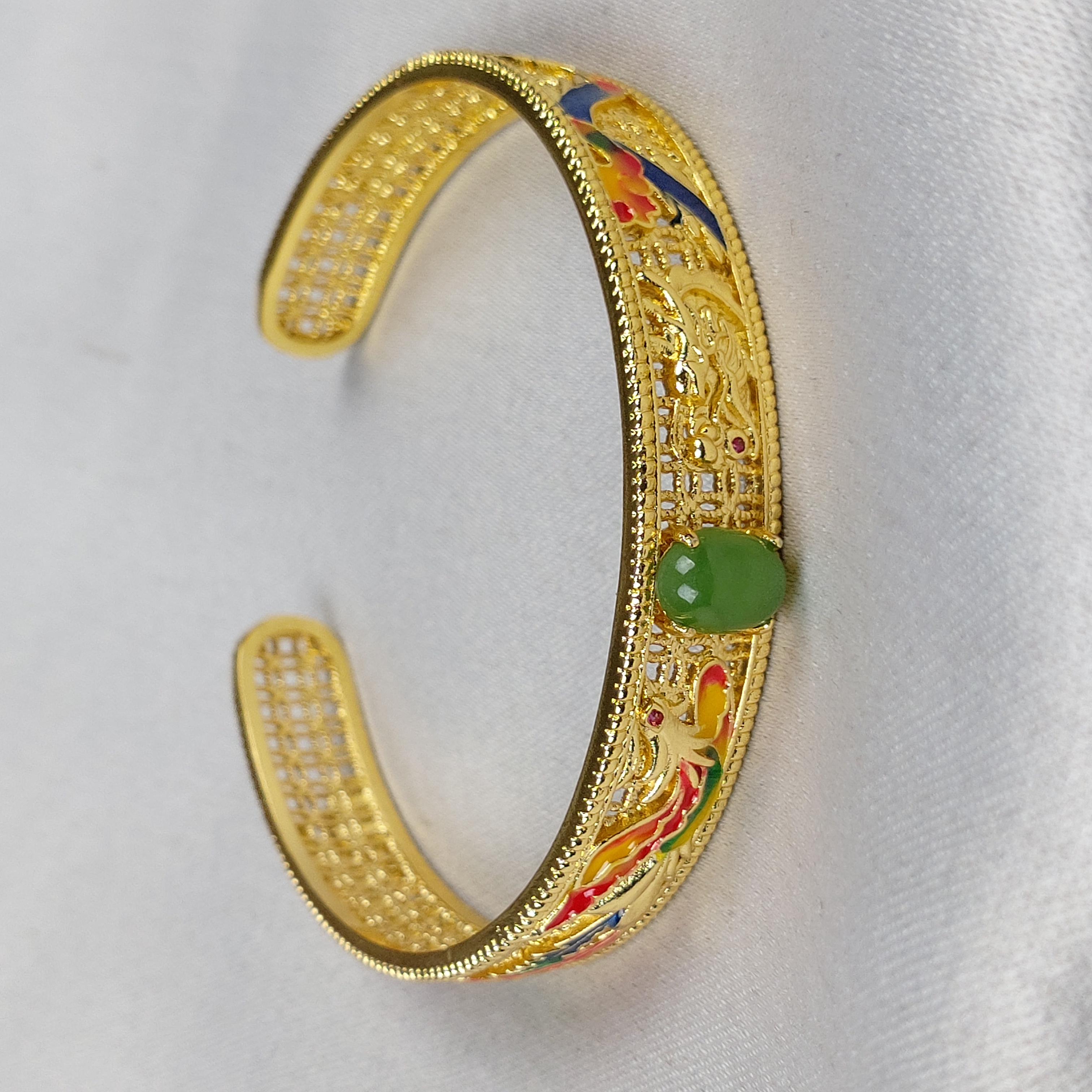 （店长推荐）精美国潮和田玉戒面手镯