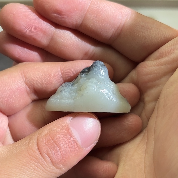 颈饰未镶嵌和田玉吃****里