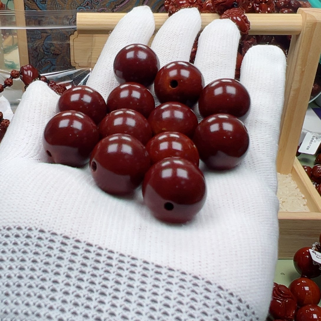 【闪购商品】橄榄核吊坠释*9643457898666778888