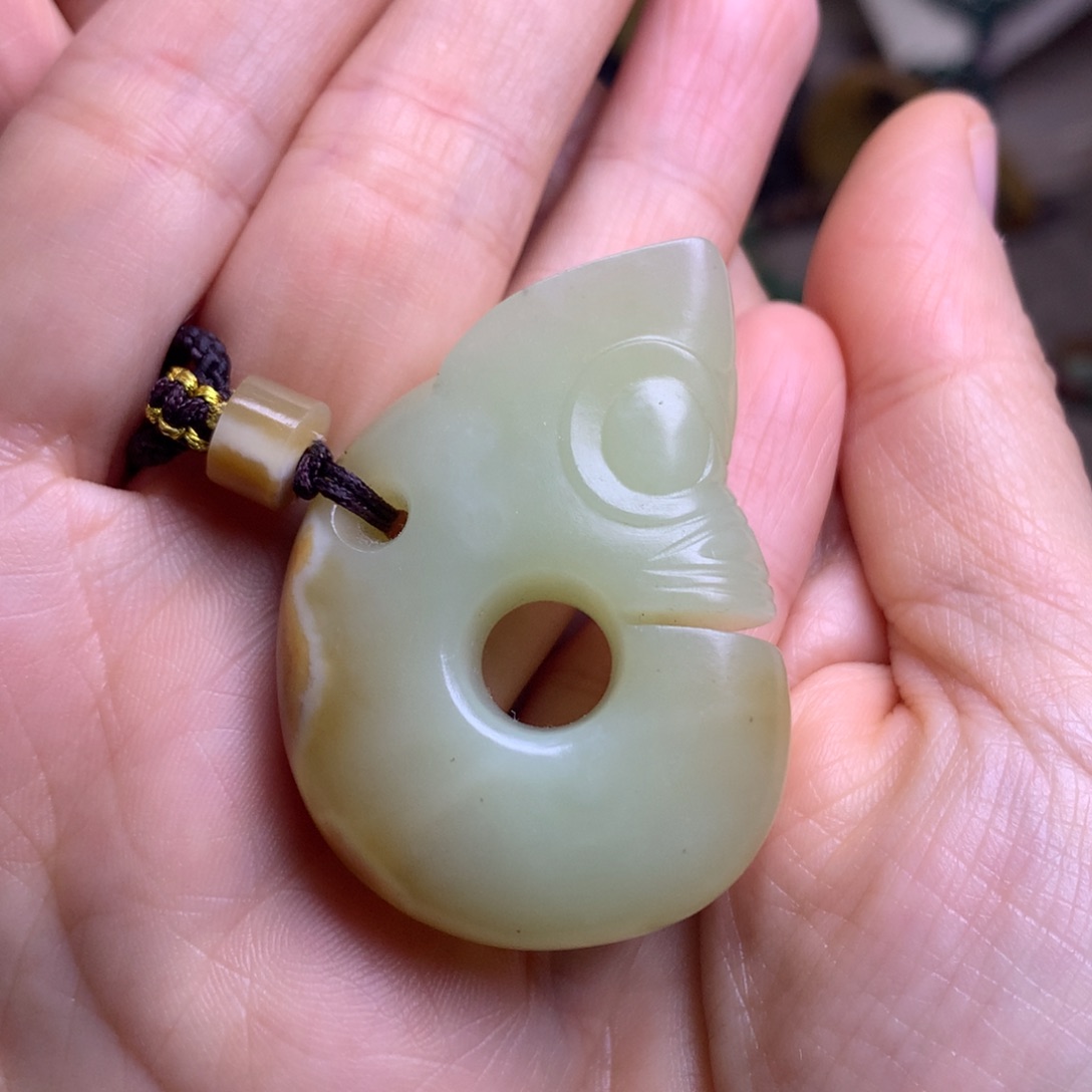 用***5岫岩河磨玉（透闪石质玉）未镶嵌挂件