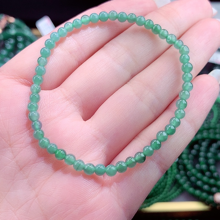 翡翠手链未镶嵌1111111111