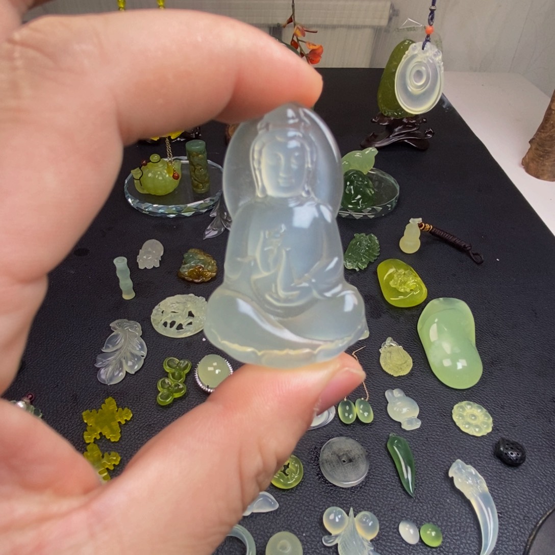 蛇纹石玉合金颈饰